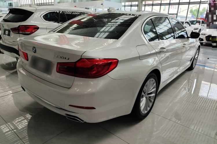 Used BMW 5 Series 2019 Facelifted 530Li Leading Edition Luxury Package Rear Right 45 Deg