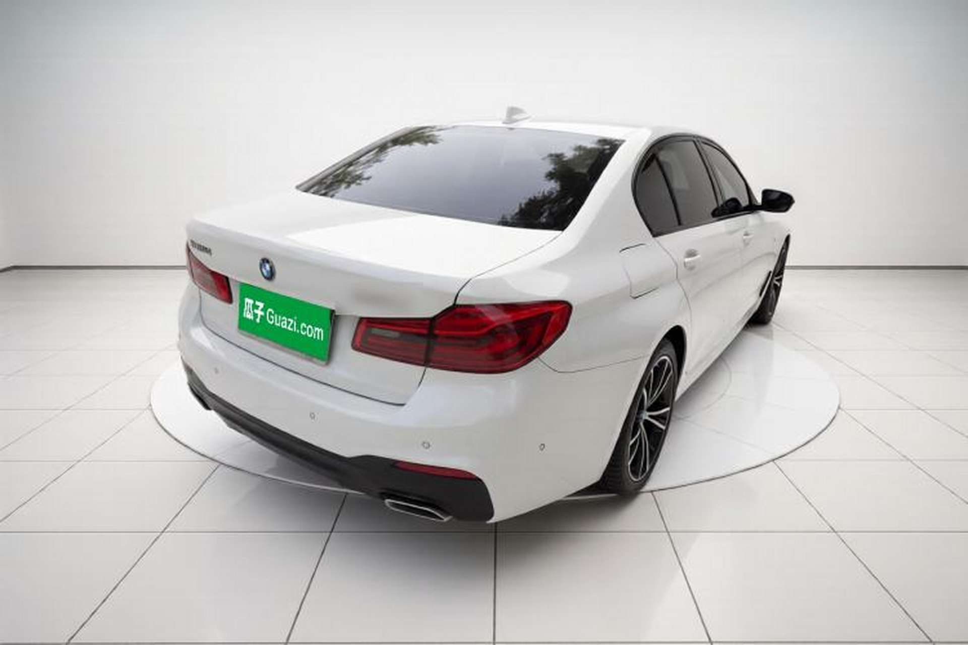 Used BMW 5 Series 2019 Facelifted 530Li Leading Edition M Sport Package Rear Right 45 Deg
