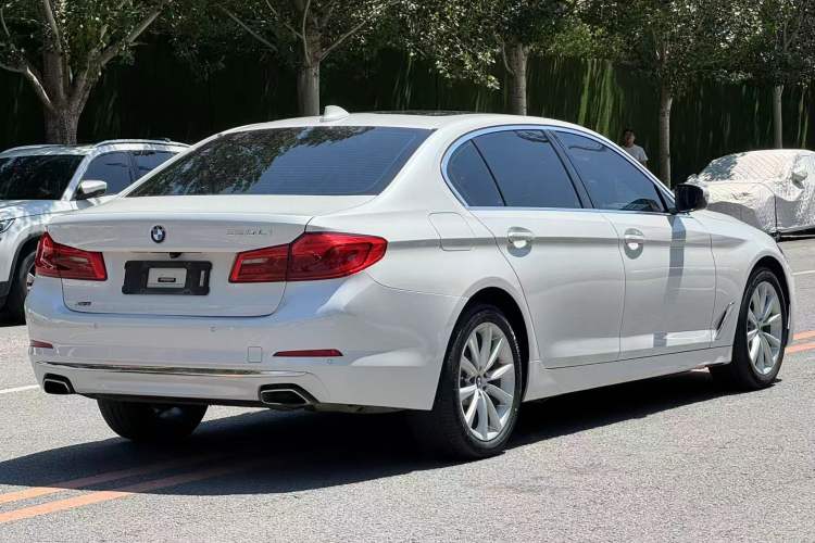 Used BMW 5 Series 2019 Updated 530Li xDrive Luxury Package Rear Right 45 Deg