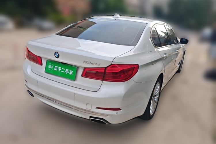 Used BMW 5 Series 2019 525Li Luxury Package Rear Right 45 Deg