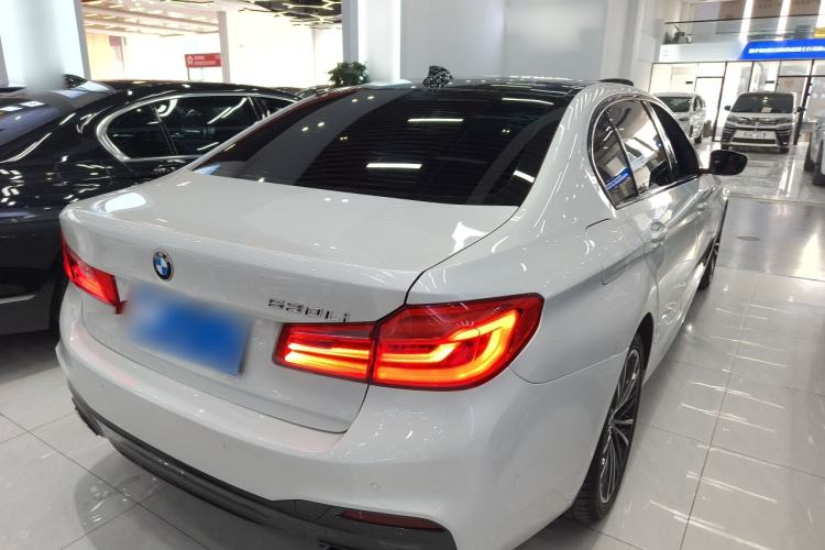 Used BMW 5 Series 2019 Facelifted 530Li Leading Edition M Sport Package Rear Right 45 Deg