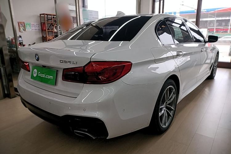 Used BMW 5 Series 2019 525Li M Sport Package Rear Right 45 Deg