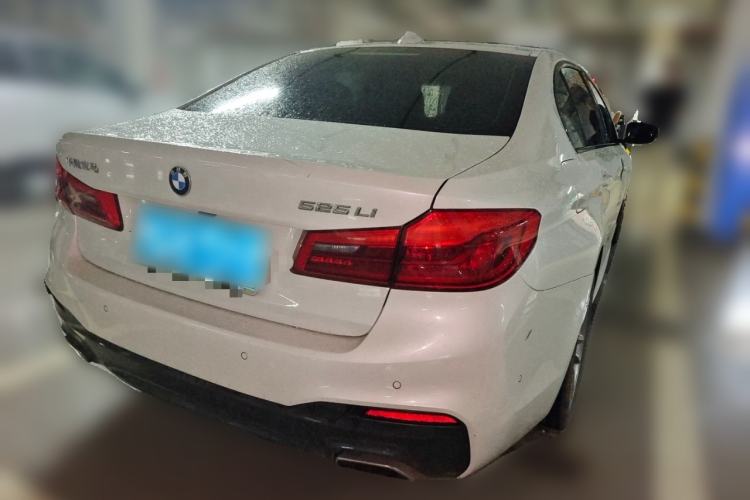Used BMW 5 Series 2019 Restyled 525Li M Sport Package Rear Right 45 Deg