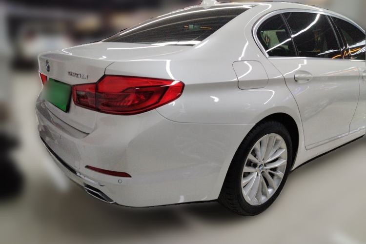 Used BMW 5 Series 2019 530Li xDrive Luxury Package Rear Right 45 Deg