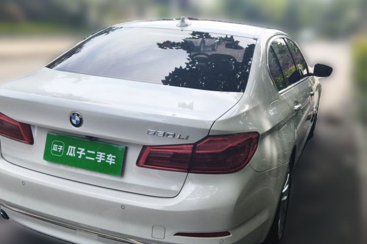 Used BMW 5 Series 2019 Facelifted 525Li Luxury Package Rear Right 45 Deg
