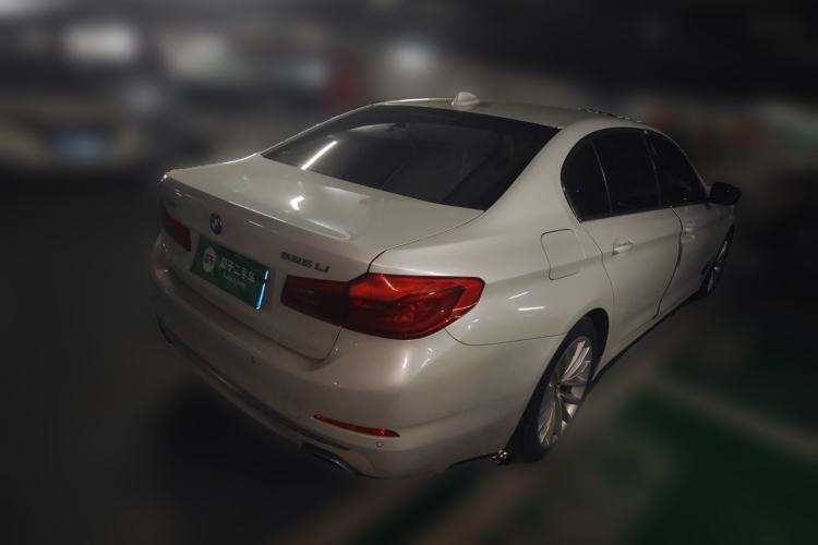 Used BMW 5 Series 2019 525Li Luxury Package Rear Right 45 Deg
