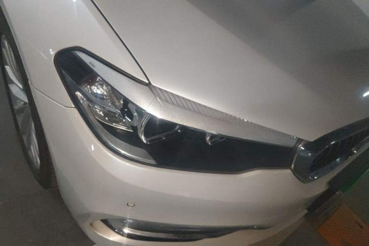 Used BMW 5 Series 2019 525Li Luxury Package Right Front Headlight