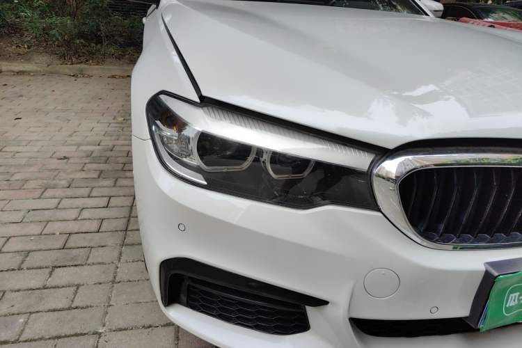 Used BMW 5 Series 2019 525Li M Sport Package Right Front Headlight