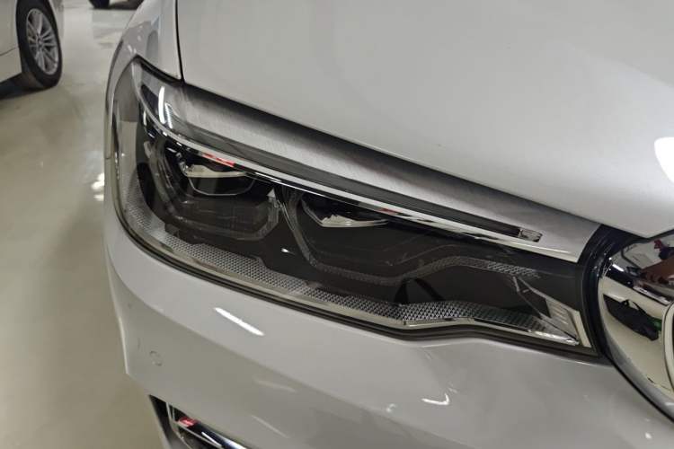 Used BMW 5 Series 2019 Facelifted 525Li Luxury Package Right Front Headlight