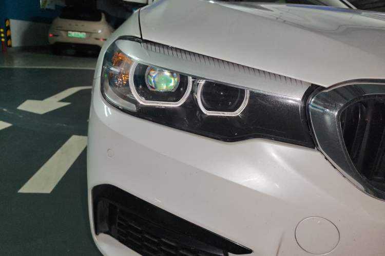 Used BMW 5 Series 2019 525Li M Sport Package Right Front Headlight