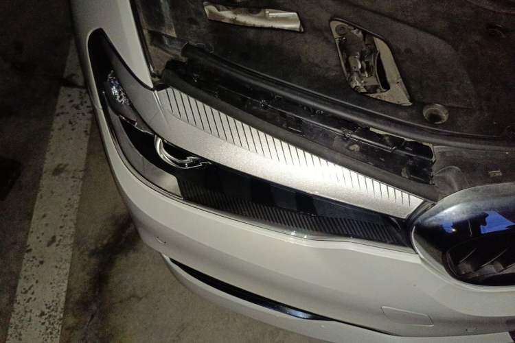 Used BMW 5 Series 2019 525Li Luxury Package Right Front Headlight