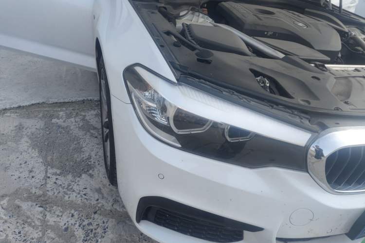 Used BMW 5 Series 2019 Restyled 525Li M Sport Package Right Front Headlight