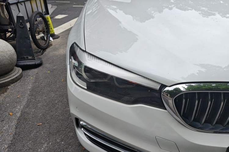 Used BMW 5 Series 2019 530Li Leading Model Luxury Package Right Front Headlight