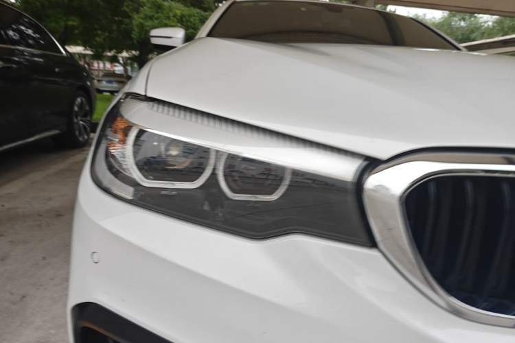 Used BMW 5 Series 2019 525Li M Sport Package Right Front Headlight