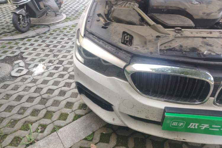Used BMW 5 Series 2019 525Li M Sport Package Right Front Headlight