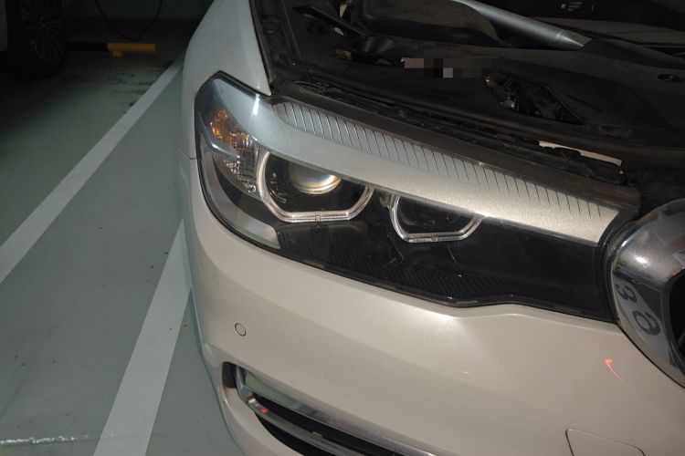 Used BMW 5 Series 2019 525Li Luxury Package Right Front Headlight