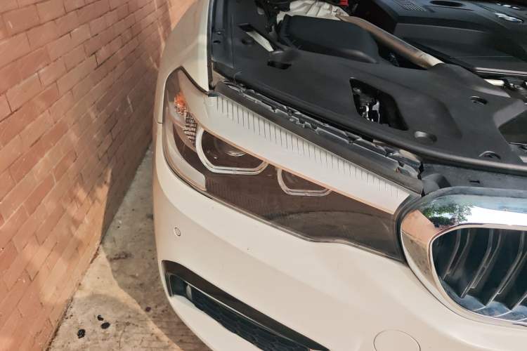 Used BMW 5 Series 2019 Restyled 525i M Sport Package Right Front Headlight