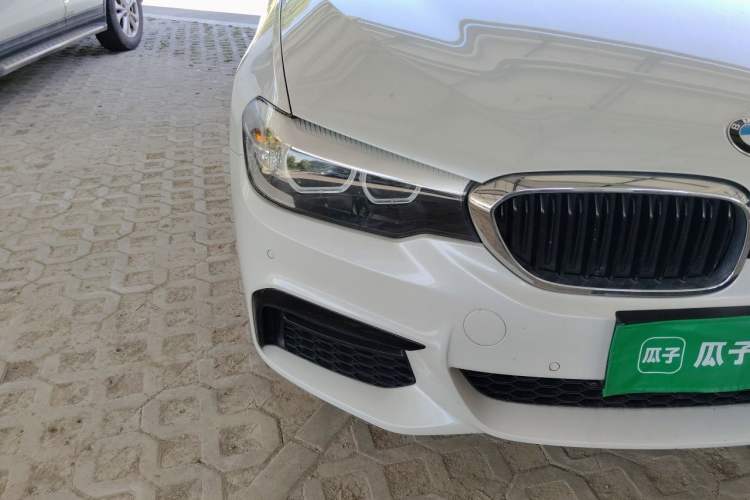 Used BMW 5 Series 2019 525Li M Sport Package Right Front Headlight