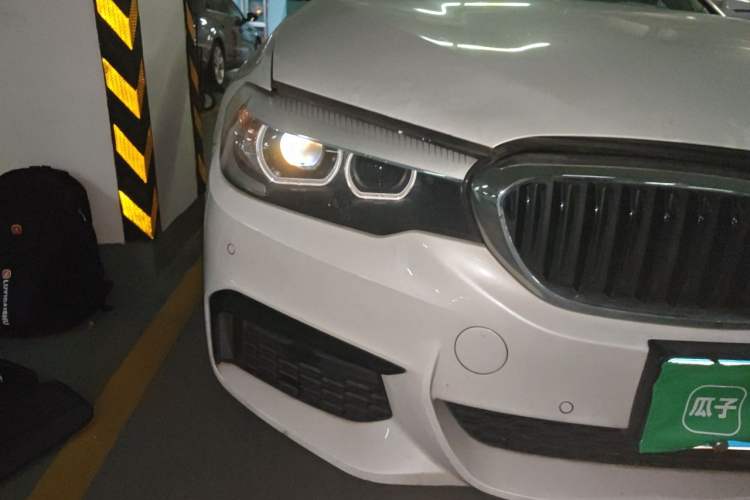Used BMW 5 Series 2019 525Li M Sport Package Right Front Headlight