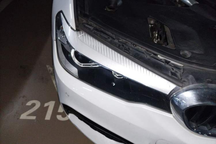 Used BMW 5 Series 2019 525Li M Sport Package Right Front Headlight
