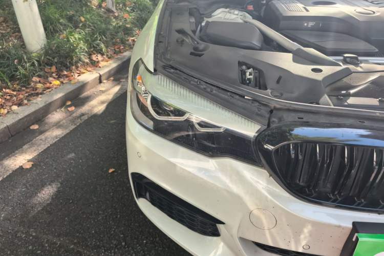 Used BMW 5 Series 2019 525Li M Sport Package Right Front Headlight