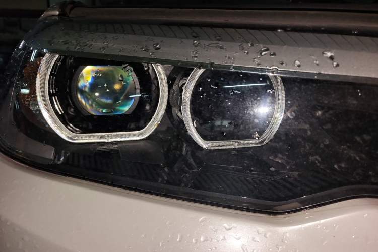 Used BMW 5 Series 2019 Restyled 525Li M Sport Package Right Front Headlight
