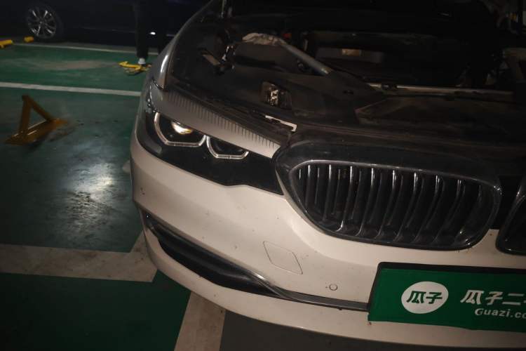 Used BMW 5 Series 2019 525Li Luxury Package Right Front Headlight