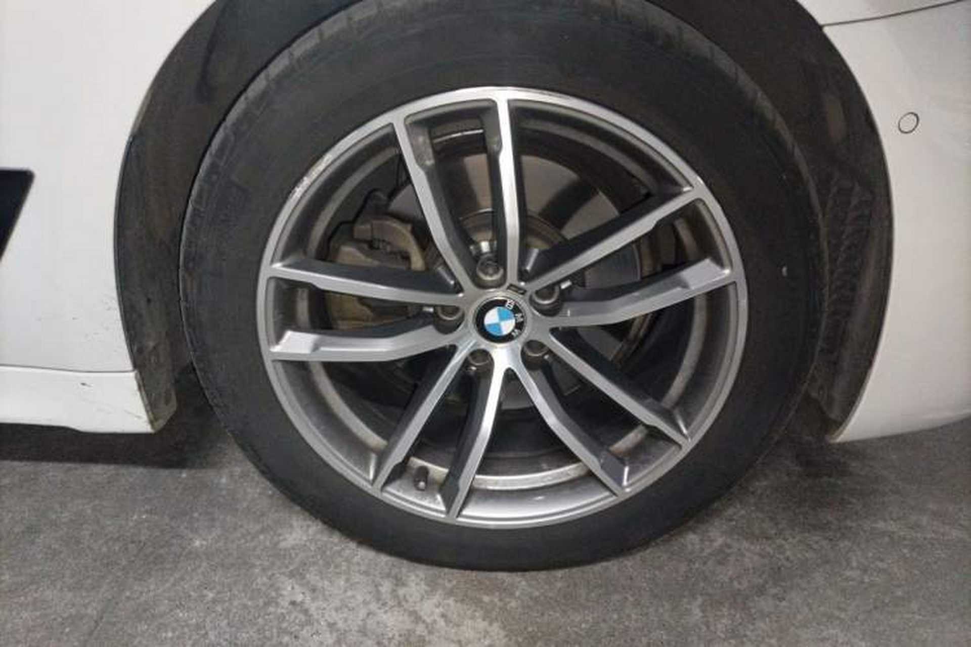 Used BMW 5 Series 2019 525Li M Sport Package Right Front Wheel Hub