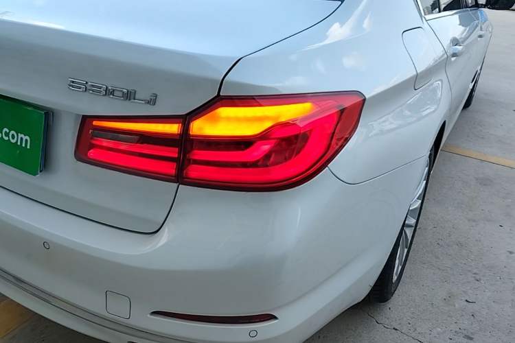 Used BMW 5 Series 2019 Facelifted 525Li Luxury Package Right Rear Taillight