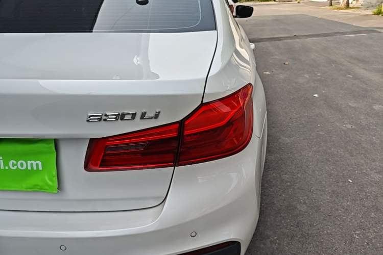 Used BMW 5 Series 2019 530Li Leading Model M Sport Package Right Rear Taillight