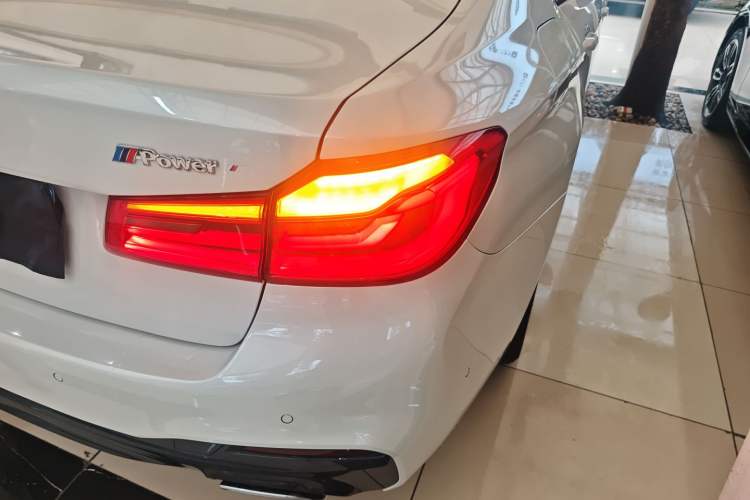 Used BMW 5 Series 2019 525Li M Sport Package Right Rear Taillight