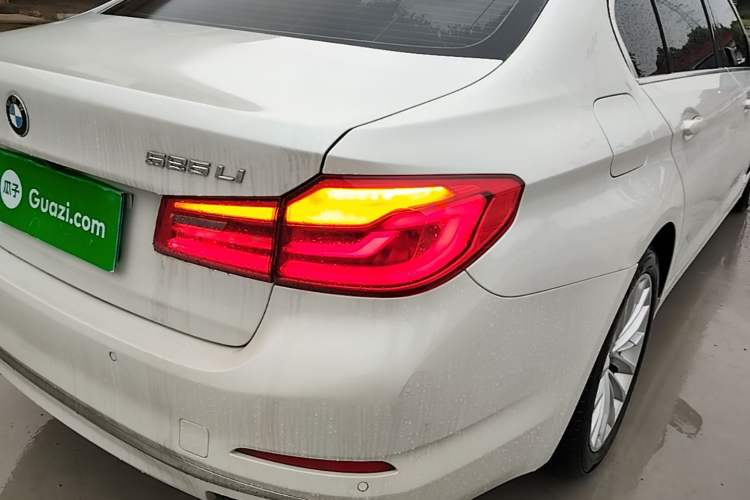 Used BMW 5 Series 2019 Facelifted 525Li Luxury Package Right Rear Taillight