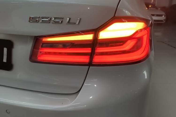 Used BMW 5 Series 2019 525Li M Sport Package Right Rear Taillight
