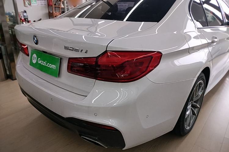 Used BMW 5 Series 2019 525Li M Sport Package Right Rear Taillight