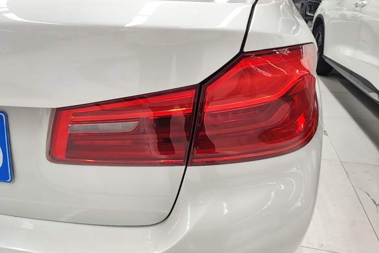 Used BMW 5 Series 2019 525Li Luxury Package Right Rear Taillight