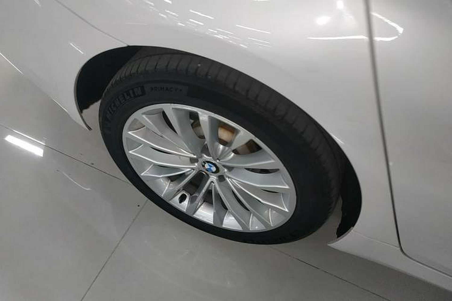 Used BMW 5 Series 2019 530Li xDrive Luxury Package Right Rear Wheel Hub