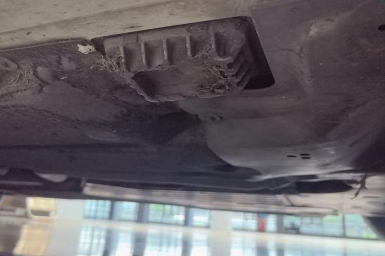 Used BMW 5 Series 2019 525Li M Sport Package Right Side Sill