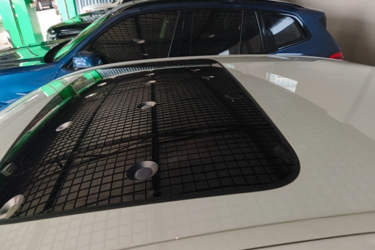 Used BMW 5 Series 2019 525Li M Sport Package Roof