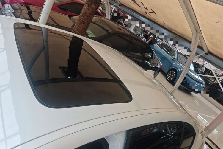 Used BMW 5 Series 2019 525Li M Sport Package Roof