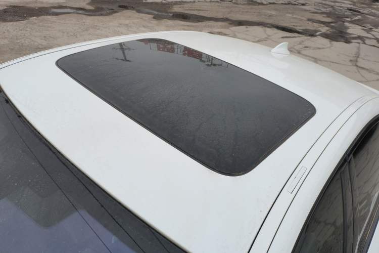 Used BMW 5 Series 2019 Restyled 525i M Sport Package Roof
