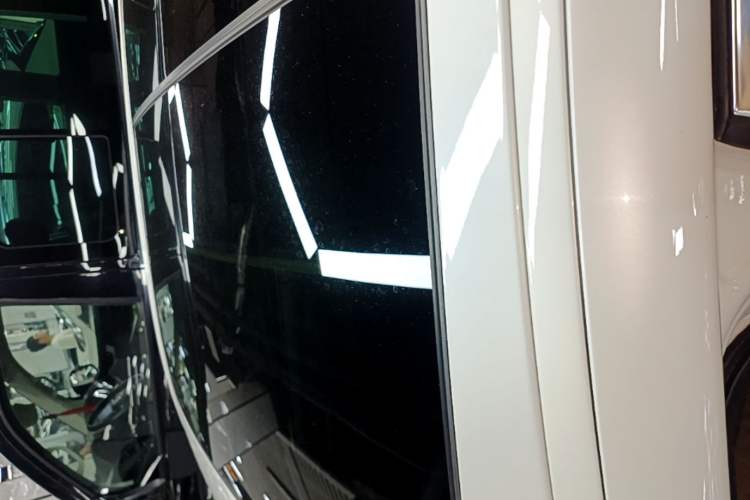 Used BMW 5 Series 2019 530Li Leading Model Luxury Package Roof