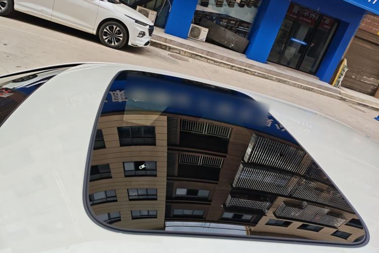 Used BMW 5 Series 2019 525Li M Sport Package Roof