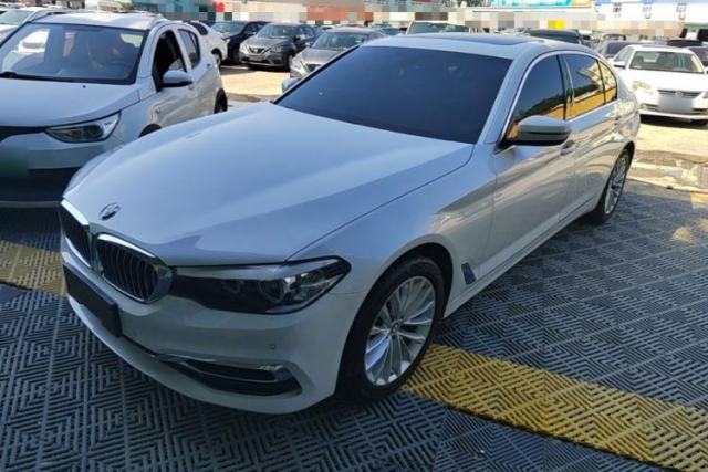 Used BMW 5 Series 2019 525Li Luxury Package