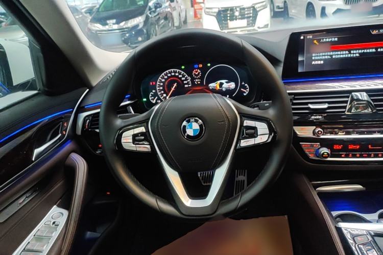 Used BMW 5 Series 2019 Facelifted 525Li Luxury Package Steering Wheel