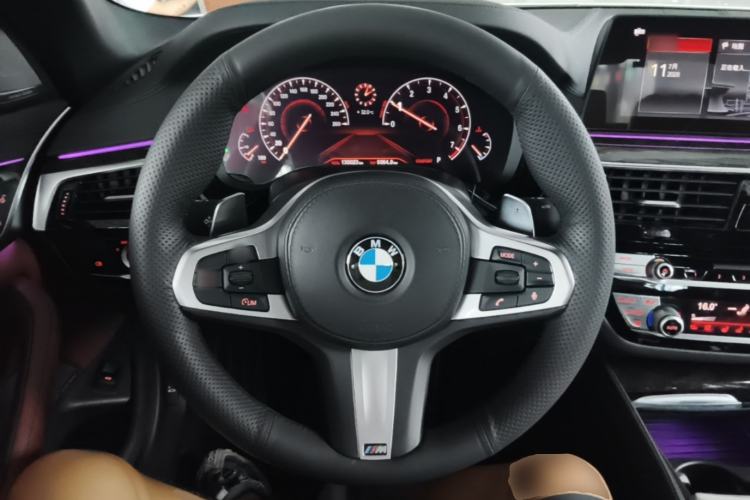 Used BMW 5 Series 2019 Restyled 530Li Luxury Edition M Sport Package Steering Wheel
