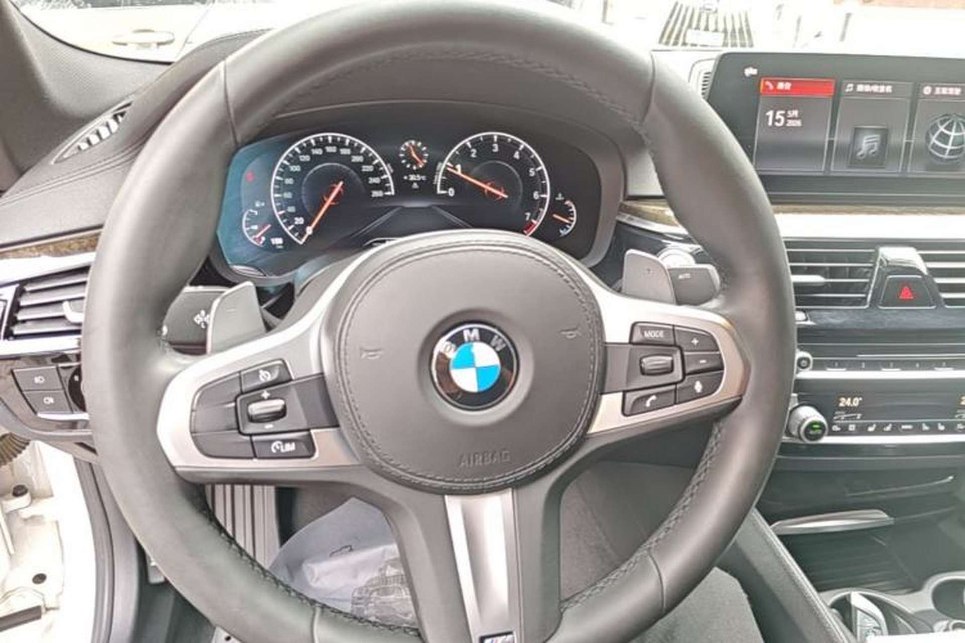 Used BMW 5 Series 2019 530Li Luxury Edition M Sport Package Steering Wheel