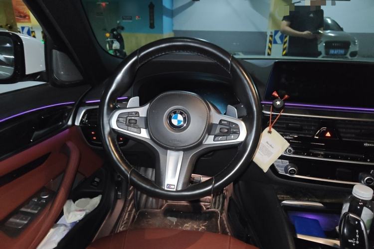 Used BMW 5 Series 2019 530Li Luxury Edition M Sport Package Steering Wheel