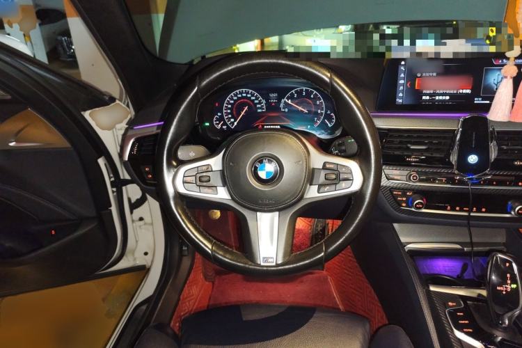 Used BMW 5 Series 2019 525i M Sport Package Steering Wheel