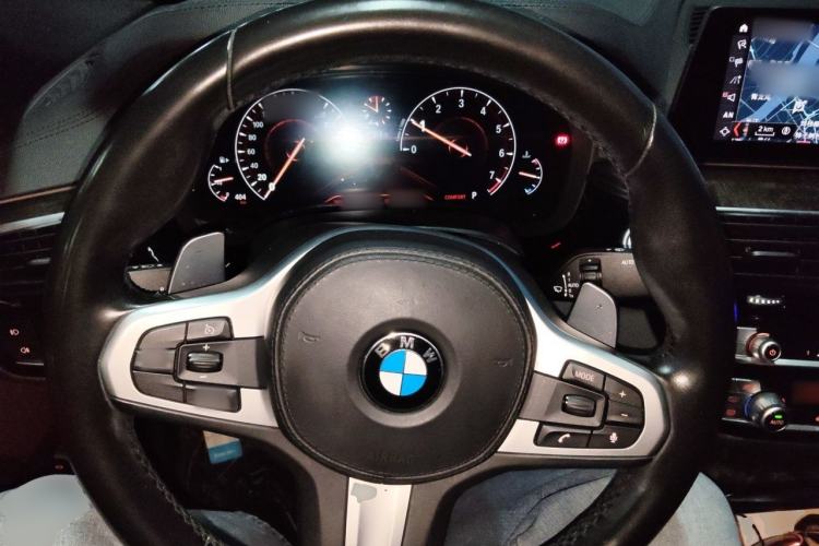 Used BMW 5 Series 2019 530Li xDrive M Sport Package Steering Wheel