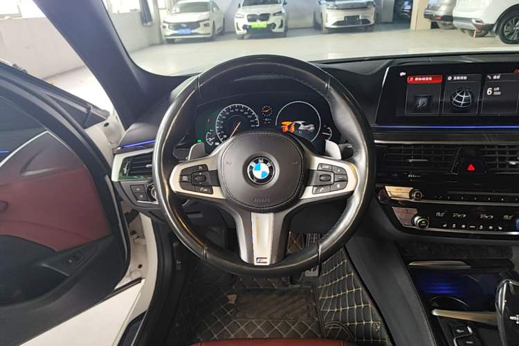 Used BMW 5 Series 2019 530Li xDrive M Sport Package Steering Wheel